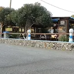 Akrogiali & *