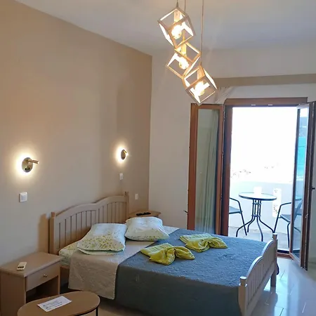 Akrogiali & Appartement Drymonas