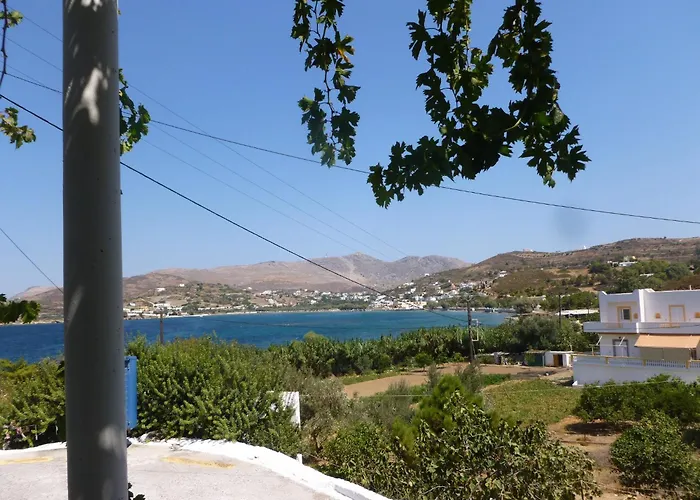 Akrogiali & * Drymonas