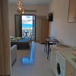 Akrogiali & Apartment Drymonas