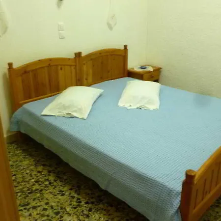 Akrogiali & Apartmán Drymonas