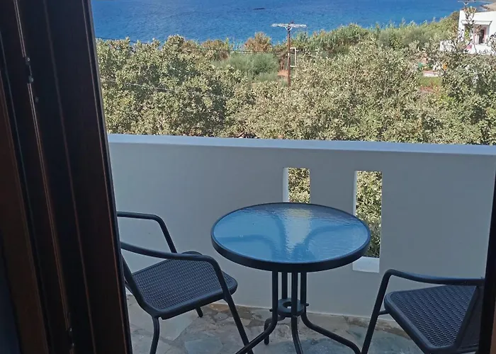 Akrogiali & * Drymonas